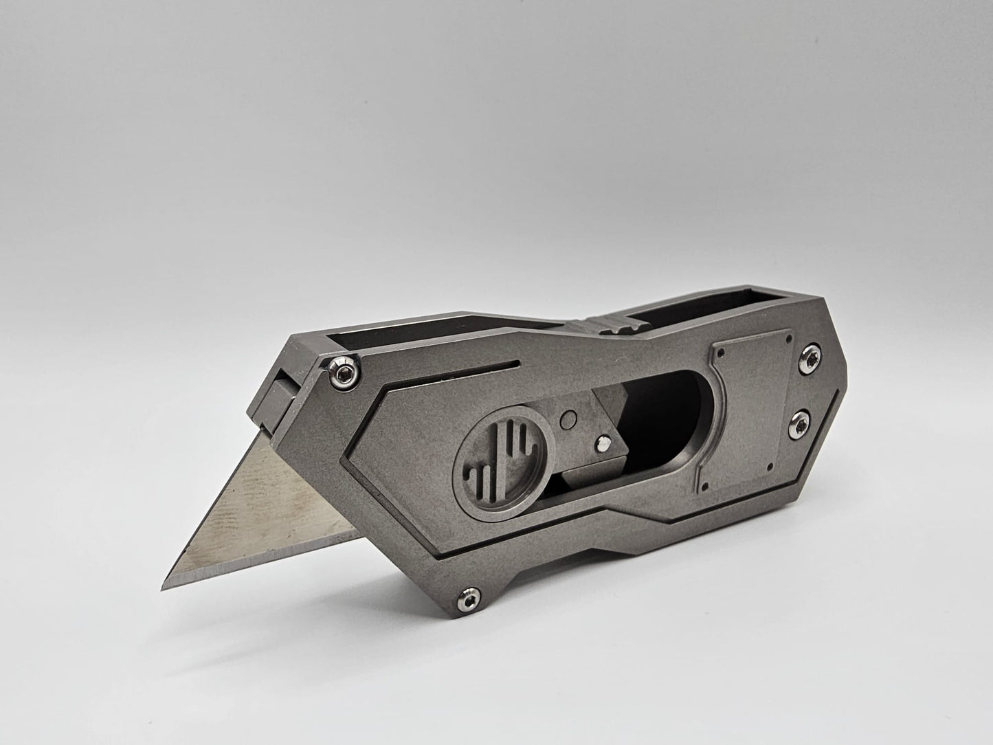 MW C.U.B. (Cyber Utility Blade)